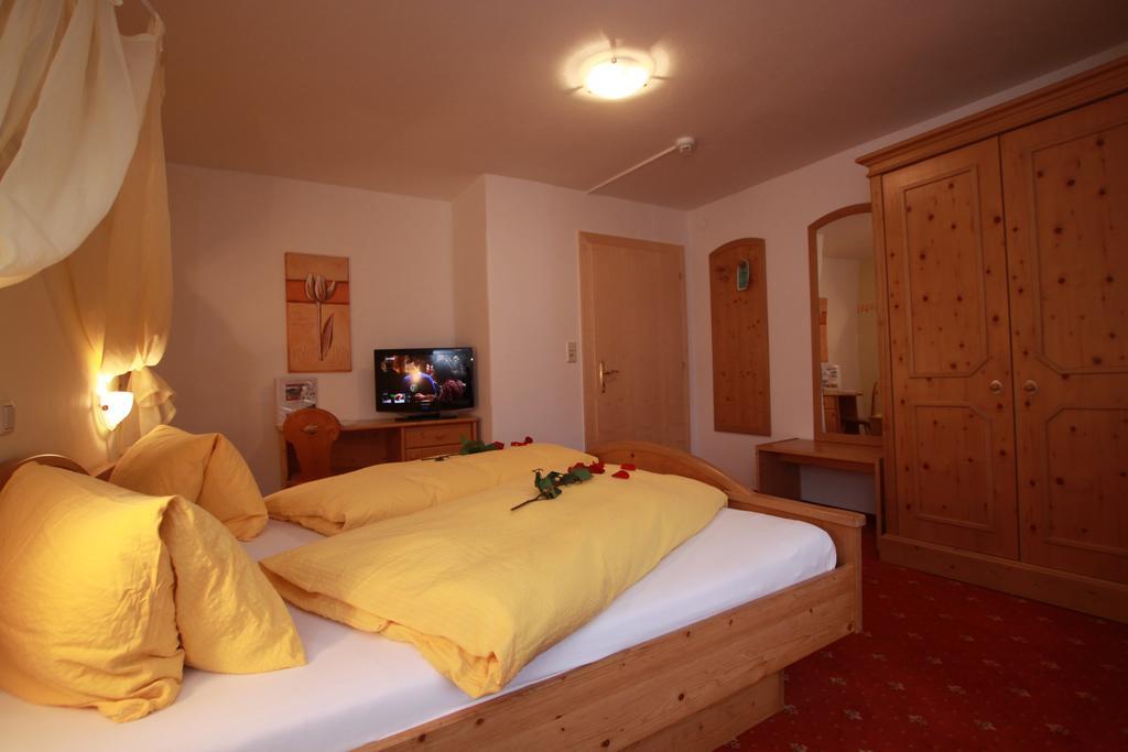 Pension Edelweiss Breitenbach am Inn Szoba fotó